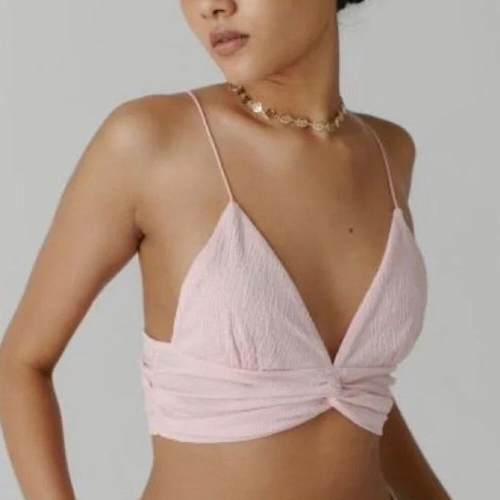 Urban Outfitters Baby Pink Crepey Twist Front Crop Top NWOT Small